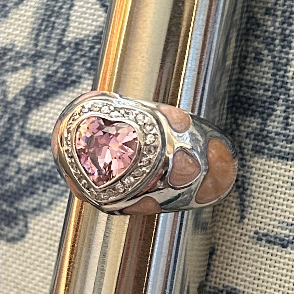 Vintage Silver and Gold Heart Ring - Picture 2 of 16